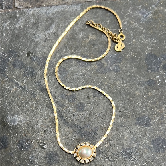 VTG CHRISTIAN DIOR Faux Pearl necklace - Picture 1 of 5